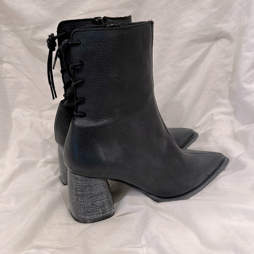 Free People Heeled Boot Black size 6